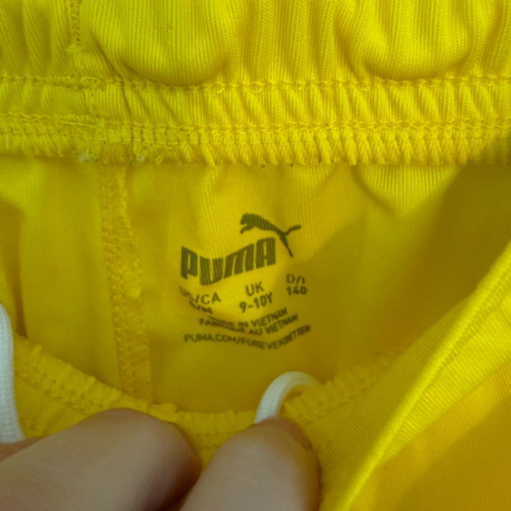 Puma Yellow Boys Shorts Size S/M 9-10 - Picture 2 of 2